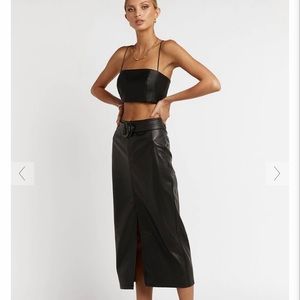 Dissh Milan Faux Black outfit